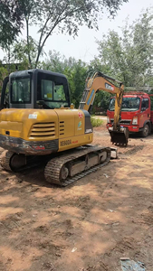 Vente Flash : Excavatrice sur chenilles d'occasion XE60DA 6 tonnes avec moteur Yanmar, marteau hydraulique et climatisation - Product Image 6