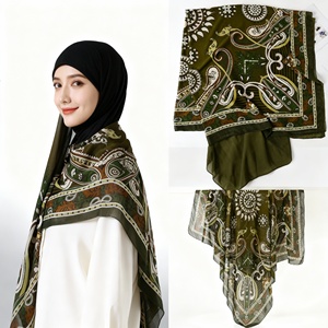 Hijab largo de poliéster ligero Premium para mujeres musulmanas bufanda de moda de alta calidad uso diario transpirable estilo Dupatta - Product Image 1