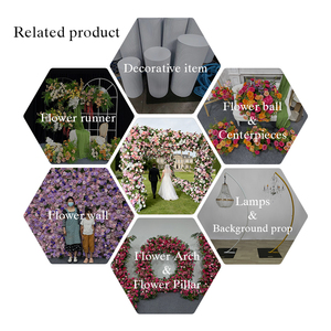 Arco de Flores Artificiales Romántico y Realista en Rosa Loto y Blanco - Fondo Perfecto para Bodas, Ceremonias y Fotos - Product Image 5