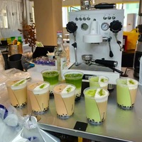 Gobelet en plastique jetable à compartiments 500ml 700ml pour Bubble Tea, avec couvercle et paille, pour les salons de thé au lait - Vente en gros