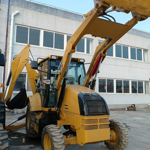 Chargeuse sur pneus Caterpillar CAT 420F d'occasion avec moteur et roulements – Équipement de construction de haute qualité à prix réduit en stock - Product Image 3