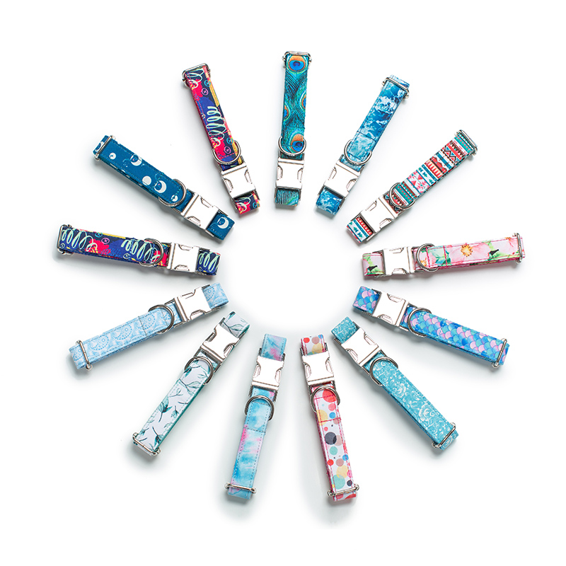 Оптовая продажа, персонализированные дизайнерские аксессуары для собак с принтом, роскошные ошейники для домашних животных, Регулируемый мягкий собачий ошейник