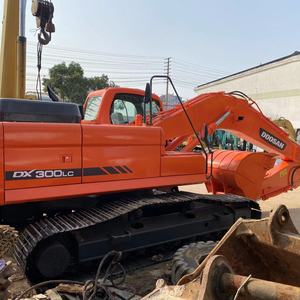 Excavadora de orugas Doosan DX300LC usada con motor Cummins Kawasaki válvula hidráulica Motor de bomba de engranajes componentes de núcleo PLC precio bajo - Product Image 3