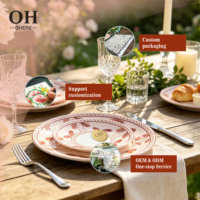 Assiettes en céramique rose élégantes, assiettes de luxe pour la location de tables de mariage, vaisselle en porcelaine fine