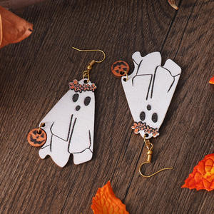 Otoño madera Halloween calabaza fantasma gota pendientes para mujer Uionen 177 pendientes de gota de moda - Product Image 3