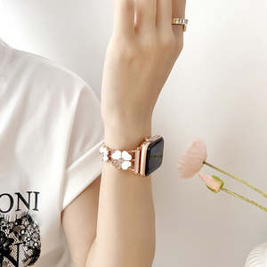 Bracelets pour <span class=keywords><strong>Apple</strong></span> <span class=keywords><strong>Watch</strong></span>, <span class=keywords><strong>bracelet</strong></span> pour femme, <span class=keywords><strong>bijoux</strong></span> élégants, trèfle à quatre feuilles, accessoires, <span class=keywords><strong>bracelet</strong></span> brillant pour fille, <span class=keywords><strong>bracelet</strong></span> pour femme, <span class=keywords><strong>bracelet</strong></span> pour iWatch - Product Image 3