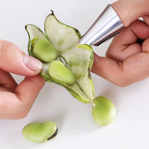Petits outils pour peler les edamame, l'ail, les protège-ongles métalliques, les châtaignes d'eau, les pois chiches, les pignons de pin et les pistaches ; outils manuels et - Product Image 2