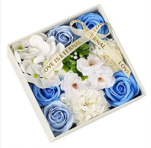 Scatola Regalo con Rose per San Valentino, Fiori di Sapone, Regalo per la Festa della Mamma, Decorazione per Matrimoni, Compleanni, Feste in Casa - Product Image 3