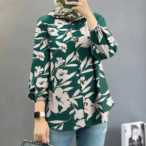 Auf Lager: Grenzüberschreitend für Malaysia 2025 – Neue Damen-Frühlingsbluse aus Polyester mit modischen Puffärmeln und Blumenmuster - Product Image 4
