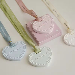 Ambientador Personalizado con Logotipo de Marca Privada, Difusor de Aroma de Piedra de Yeso Colgante para Coche con Aceites Esenciales - Product Image 4