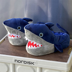 Requin d'intérieur à usage domestique d'amortissement d'hiver à la mode pour le remplissage de coton PP <span class=keywords><strong>sandales</strong></span> pour femmes en coton en peluche personnalisées - Product Image 4