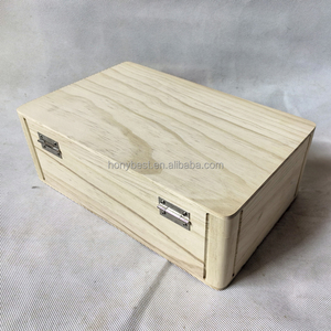 Cổ Điển Thông Gỗ Thân Cây Trường Hợp Rượu Vang Với Bản Lề Nắp Bằng Gỗ Duy Nhất Chai Rượu Vang Hộp Quà Tặng Cho Rượu Champagne Whiskey Quà Tặng Bao Bì - Product Image 6