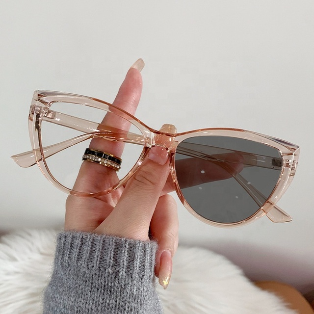 Photochromic Anti Blue Light Glasses Women Men Cat Eye Discolored Blue Light Goggle Clear Color Changing Sunglasses