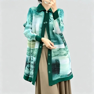 Abito Plissettato Chic 2026 con Stampa Paesaggistica, Trench Cardigan Bivalente, <span class=keywords><strong>Vestito</strong></span> <span class=keywords><strong>Lungo</strong></span> Stile Camicia con Stampa Scenografica, Plissettatura Miyake - Product Image 6