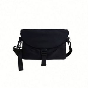 Sac de voyage tendance au design moderne, sac bandoulière décontracté, sac messager en nylon avec boucle pour homme - Product Image 6