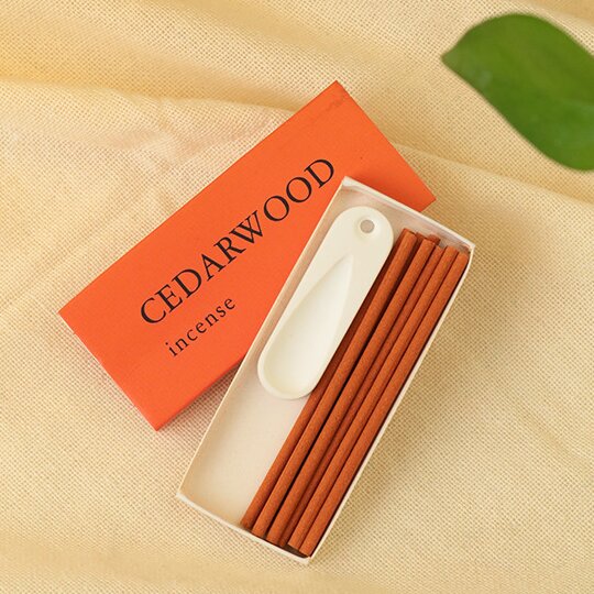 CEDARWOO