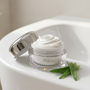 CREMA BLANQUEADORA MILOWI V2 MAGIC RADIANCE 50g Crema Antiarrugas de Aclarado Inmediato para una Piel Hidratada y Radiante - Product Image 1