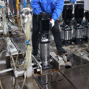 CNP CDLF hogedruk roestvrijstalen verticale meertraps centrifugaal elektrische waterpomp voor circulatie - Product Image 2