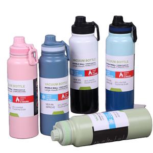 Botella de Agua de Acero Inoxidable, Termo Deportivo con Pulverizador, Botella Deportiva de Gran Capacidad con Aislamiento - Product Image 1