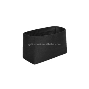 Bolsillo interior para bandolera de lona Goyard Artois Bolso forrado de satén de seda - Product Image 6