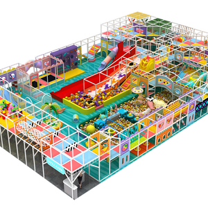 Parc de trampolines intérieur coloré Pokiddo de 423 m², conçu pour les enfants de 3 à 12 ans, espace de jeu idéal pour les week-ends - Product Image 2