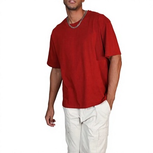 T-shirt Homme Oversize Rouge en Coton Manches Courtes Col Rond Décontracté Uni Coupe Ample Écologique Beazer Sports - Product Image 1