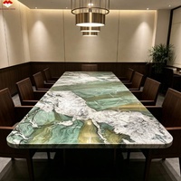 Dalle de quartzite naturel Patek Emerald poli et affiné, de luxe, moderne, pour îlot de cuisine, comptoir, lavabo de salle de bain, escalier, table à manger