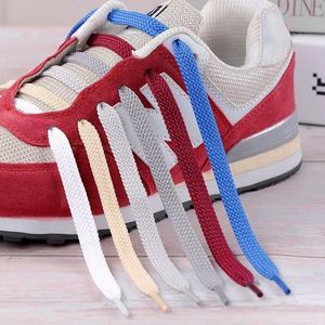 เชือกผูกรองเท้าแบบแบนสำหรับใส่รองเท้าบู้ตแบบกลมใช้เปลี่ยนได้ตามต้องการ - Product Image 2