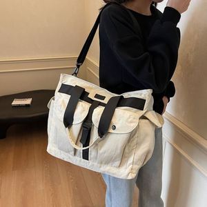 Bolsa de Viaje Grande Unisex con Logotipo Personalizado, Bolsa de Gimnasio Resistente con Compartimento Impermeable para Deportes al Aire Libre, Fin de Semana, para Hombres y Mujeres - Product Image 5