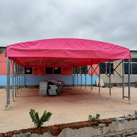 Tente rétractable résistante aux UV pour salon professionnel, avec structure en acier galvanisé et couverture de toit en PVC
