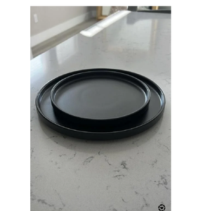 Assiettes à dîner noires mates en céramique, vaisselle pour restaurant, hôtel, restauration, cuisine à domicile, service de table et utilisation en restauration. - Product Image 2