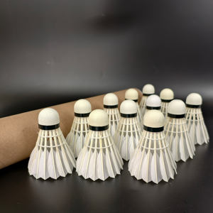 Raqueta de Bádminton Profesional <span class=keywords><strong>DR</strong></span>-10 de Segunda Calidad, Pluma de Ganso Recta, Cabeza de Corcho PU de 2 Capas, Alta Durabilidad, Estable, Deportiva - Product Image 1