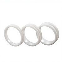 Trendiger Komfort-Fit 4mm 6mm 8mm Weißer Keramik-Ring mit Mehrfarbigen Optionen für Verlobung, Jahrestag oder Eheringe