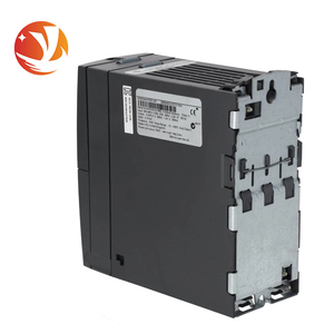 เครื่องแปลงความถี่440-2UC13-7AA1 6SE6 Siemens ของแท้สินค้าใหม่ตัวควบคุมโปรแกรมได้ PLC 16 I/o 110V I/O Link - Product Image 4