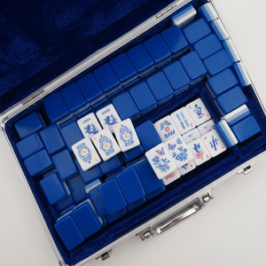 Juego de Mahjong Americano de Acrílico Azul, Cuatro Capas, Fichas de Lujo, Estilo Chinoiserie, Juego Portátil para Entretenimiento - Product Image 1