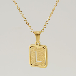 Nuevo Collar de Acero Inoxidable con Colgante de Letra Inglesa Hueca, Collar de Letra en Acero Inoxidable 18K con Acabado Dorado para Mujer - Product Image 2