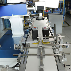 Línea de Inspección Visual Totalmente Automatizada para Tapas de Plástico: Alimentación Automática, Marcado Láser de Códigos QR, Verificación de Legibilidad y Eliminación de Defectos - Product Image 3