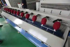 ऊन यार्न रस्सी गेंद वाइन्डर बनाने की मशीन सुतली गेंद घुमावदार मशीन
