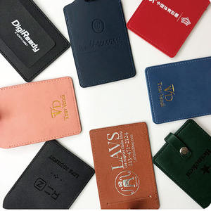 Étiquettes de bagages en PU, finition huile, logo personnalisable, écologiques, résistantes à l'eau, impression typographique, étiquette nominative promotionnelle - Product Image 2