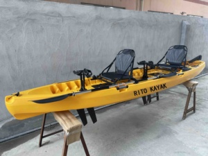 Vente en gros 14ft rotomoulé siège confortable bateau de sport kajak de pêche chine <span class=keywords><strong>kano</strong></span> plastique double kayak à pédales pour 2 personnes avec entraînement des ailerons - Product Image 3