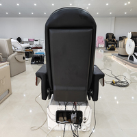 Équipement de salon de manucure de luxe, base en FRP blanc, fauteuil de pédicure électrique avec massage, fauteuil de bain de pieds inclinable moderne et réglable