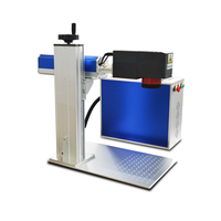 Machine de marquage laser CO2 de type portique 3D avec commande CNC, refroidissement par air, caractéristiques de sécurité élevées, prenant en charge les formats DXF/PLT/AI