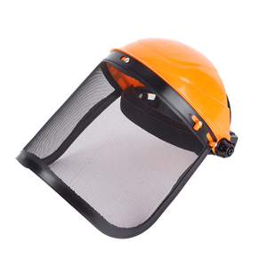 Casque de sécurité léger pour le jardin avec écran facial en maille d'acier amovible, équipement de protection pour tronçonneuse verte - Product Image 1