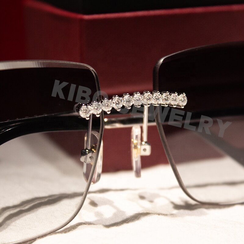 How to Choose VVS Moissanite Glasses: A Complete Buying Guide