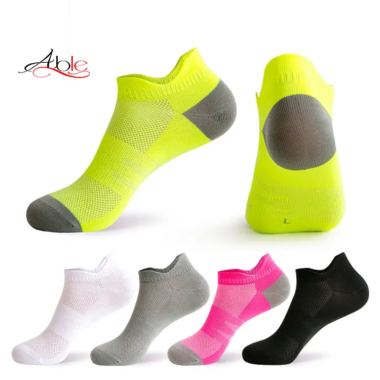 Kaos Kaki Olahraga ถุงเท้าโยคะ,ถุงเท้ากีฬาสำหรับผู้หญิงใส่ได้ทั้งผู้ชายและผู้หญิง