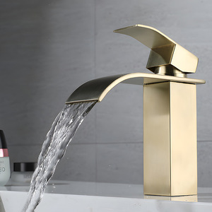 Grifo de lavabo en cascada de oro cepillado, acero inoxidable 304, monomando, mezclador de agua fría y caliente para lavabo de baño - Product Image 2