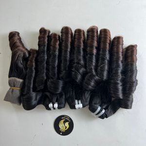 Doble dibujado Ombre Color Bouncy Curl Virgen Cutícula alineada Huevo rizado, Curl Magic/Bouncy Curl Cabello humano vietnamita - Product Image 1