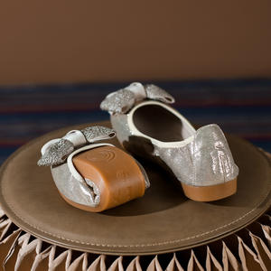 Nouvel arrivage d'espadrilles élégantes, luxueuses, confortables et pointues, chaussures de ballet décontractées pour femmes, chaussures plates à enfiler pour dames - Product Image 2