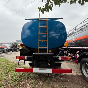 รถบรรทุกน้ำมัน CLW 4x2 12000 ลิตร รถบรรทุกส่งน้ำมันดีเซล พร้อมปั๊มและหัวจ่าย ขาย - Product Image 2