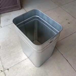 Poubelle carrée en acier galvanisé 31x25x43cm, insert pour poubelle extérieure, conteneur intérieur en métal - Product Image 1